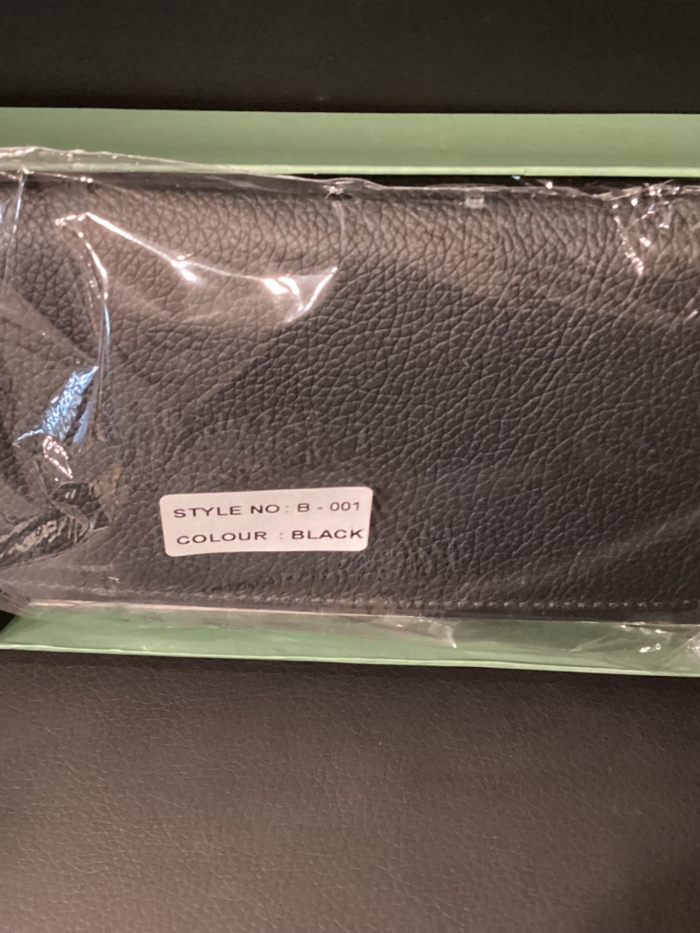 LEATHER WALLET - Picture 5 of 6